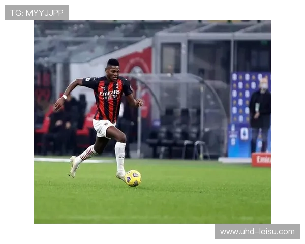 AC米兰3-1逆转科莫，拉比奥双响助球队紧追榜首